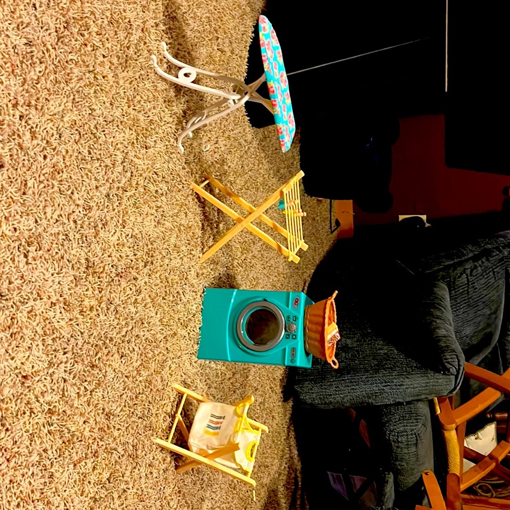 American girl, doll washer and dryer set with spinning washer and dryer